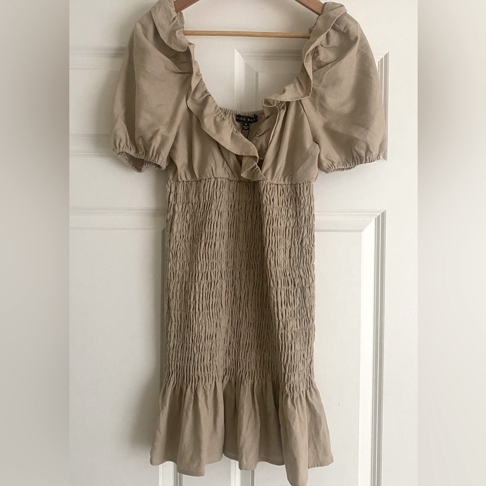 MIOU MUSE Shirred Mini Dress Cotton Linen Blend Ruffled VNeck Puff Sleeves ✨RARE
